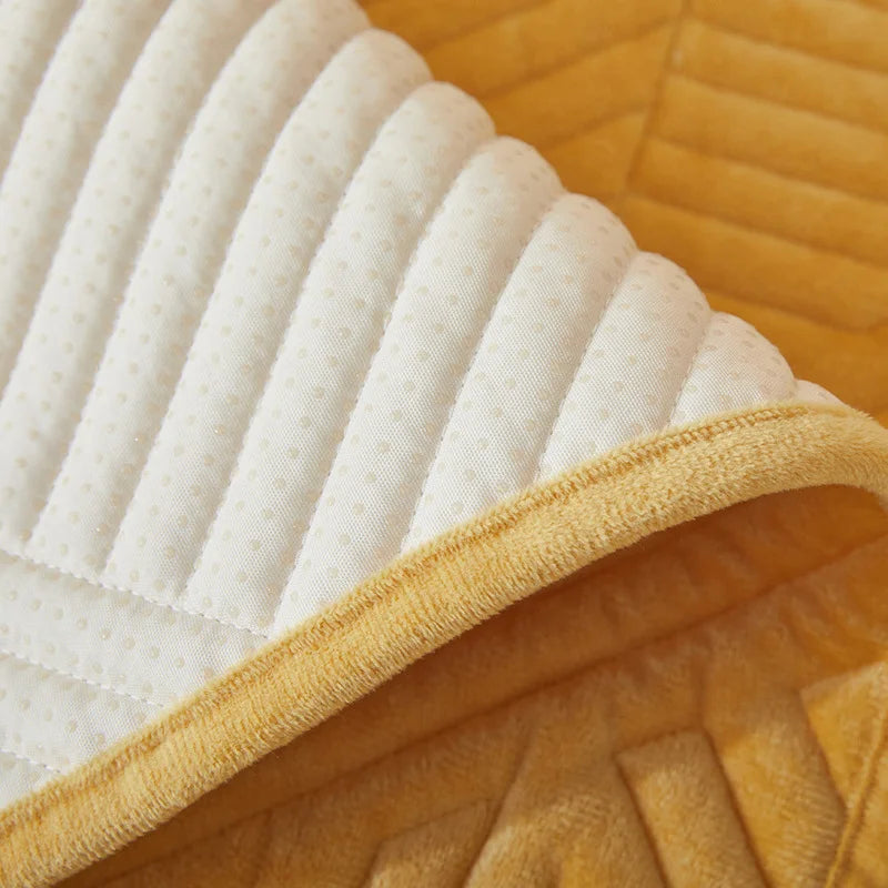 Crystal Velvet Non-Slip Sofa Cover – Modern Slipcover for Living Room